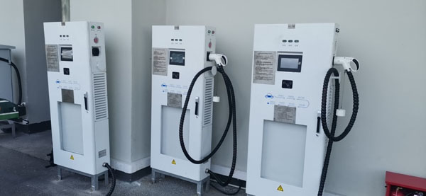 英威腾广州白云机场充电桩项目