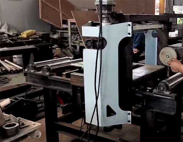 精准同步，英威腾带你盘点切条机电气传动系统