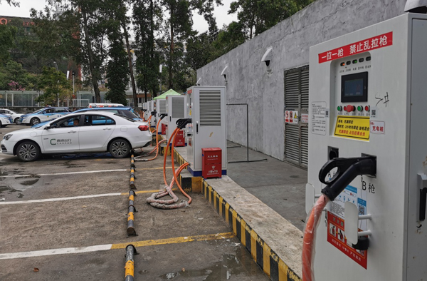 英威腾深圳海旺羽毛球场充电站项目