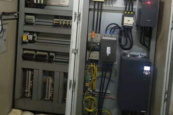 替代进口 英威腾IPE300变频器在板坯去毛刺机上的应用